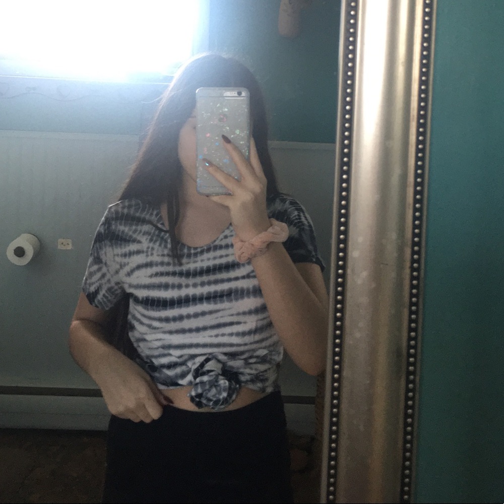 Time and Tru Shirt